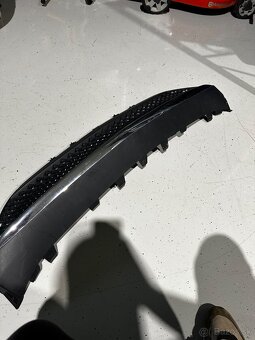 Predná spodná mriežka mercedes V - 2