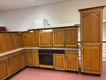 Prodám kuchyňskou linku Nobilia masiv - 2