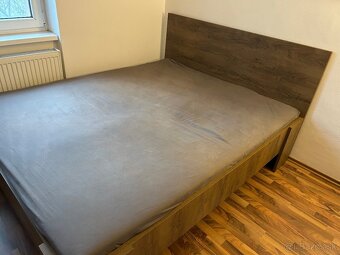 Predám posteľ 160x200cm - 2