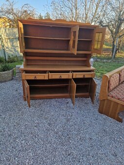 Kredenc, príborník - 2