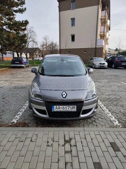 Renault Grand Scénic - 2