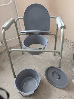 Wc stolička pre imobilných pacientov - 2