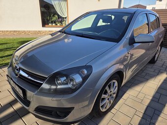 Predám OPEL ASTRA HATCHBACK - 2