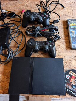 Playstation 2 - 2