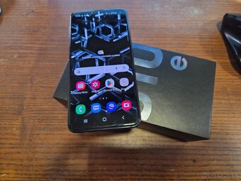 Predam Samsung galaxy S10e v TOP stave - 2