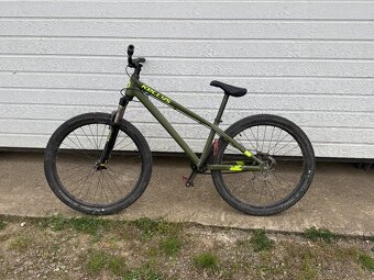 Kellys whip - 2