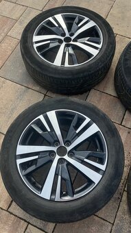 Originálne disky Peugeot 3008 – 18”, perfektný stav - 2