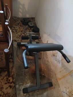 Predám vybavenie z posilnovne - 2