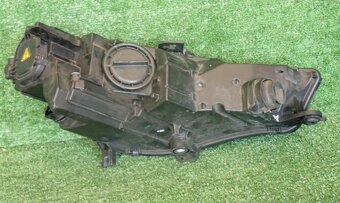 audi a4 svetlo xenon b9 2015-19 - 2