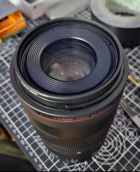 Canon RF 100 - 2