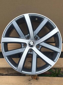 Hliníkové disky R17 5x112 Vw Passat golf tiguan SKODA OCTAVI - 2