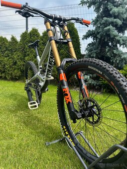 DH Commencal Furious - 2