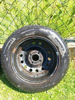 Predám zimné pneumatiky 175/65 r14 - 2