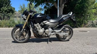 Honda hornet 600 - 2