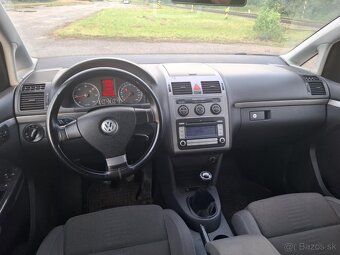 Volkswagen Touran - 2