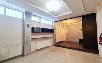 Obchodný priestor (ideál kozmetika, barber salón, kaderníctv - 2