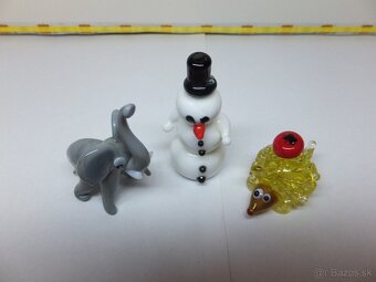 Set, staré skleněné figurky, slon, sněhulák, ježek. - 2