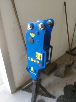 Cisto nove buracie kladivo na minibager. 1,2-2,2t. - 2