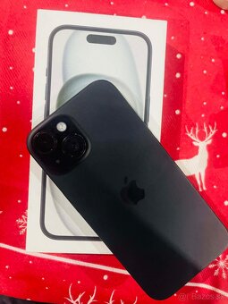 iPhone 15 - 2