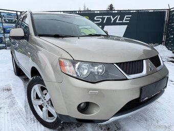 Mitsubishi Outlander 2.2 DI-D Intense - 2