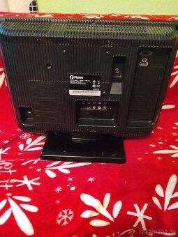 Predám televízor FUNAI - 2