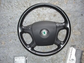 sklo, okno, aribag, interier, škoda octavia II - 2