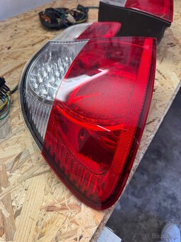 Zadne LED svetla na bmw e46 coupe - 2