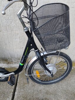 Elektrický trojkolesový bicykel - 2