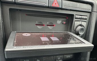 Predám rádio A4 B7 RNS-E - 2