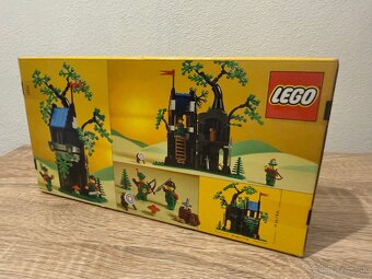 Lego Forest Hideout - 2