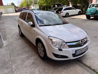 Opel Astra - 2