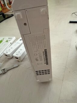 Nintendo Wii - 2