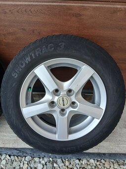 Predam kolesa 195/65/R15 - 2