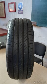Predám sadu letných pneumatík 225/60/17 Michelin PRIMACY 96V - 2