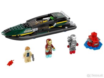 LEGO MARVEL 76006 Iron Man: Extremis Sea Port Battle - 2