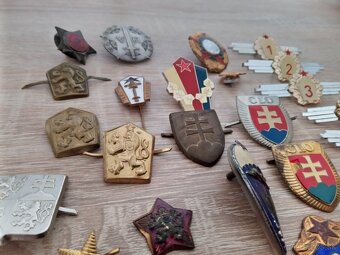 Vojenské odznaky.CSLA. ASR.Armada.CSSR - 2