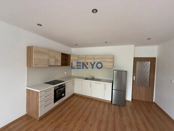 Poplar Šaľa 3 -izbový byt PRENÁJOM / Extra parkovacie miesto - 2