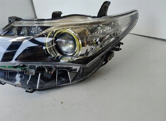 Toyota Auris II 2 2012-2015 ľavé predné svetlo LED - 2