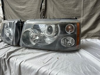 Range Rover Sport bi-xenon svetlomety - 2