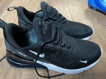 Športová obuv/tenisky NIKE AIR MAX 270, velkosť 40.5 - 2