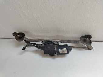 Motorček stieračov Toyota Corrola Verso 85110-0F020 40€ - 2