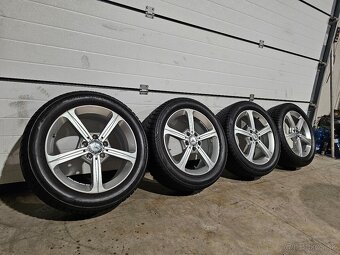 Zánovná Zimná Sada Merces CLA, B, A+Bridgestone 205/55 R17 - 2