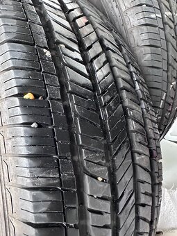 255/70R18 Bridgestone Dueler Wrangler - 2