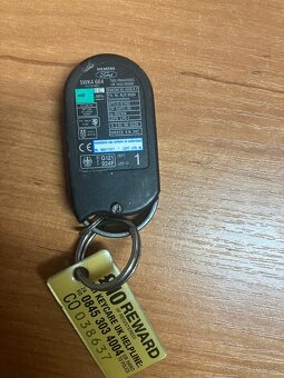 Nissan terrano Ford Mavericks - 2