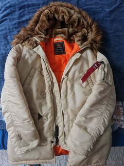 Bunda Alpha Industries - 2