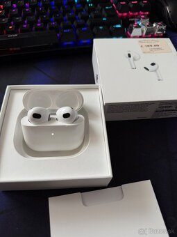 Apple AirPods 3. generacie - 2