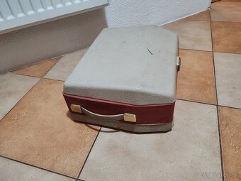 Stary zahraničný prehravac - 2