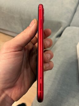 Iphone 11 64 GB Product Red - 2