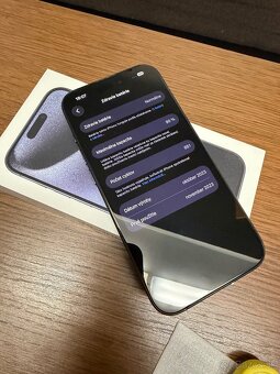 Apple iPhone 15 Pro 256GB - 2