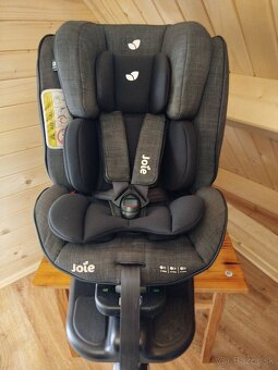 Joie stages isofix - autosedačka - 2